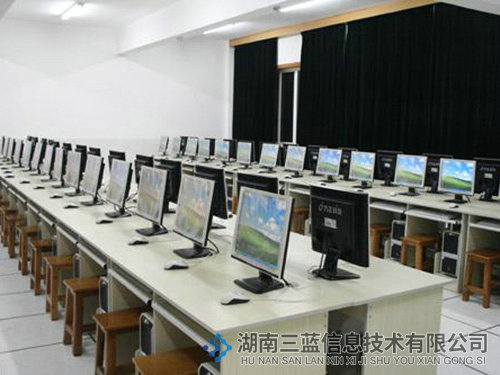 計算機網(wǎng)絡、機房、管理系統(tǒng)